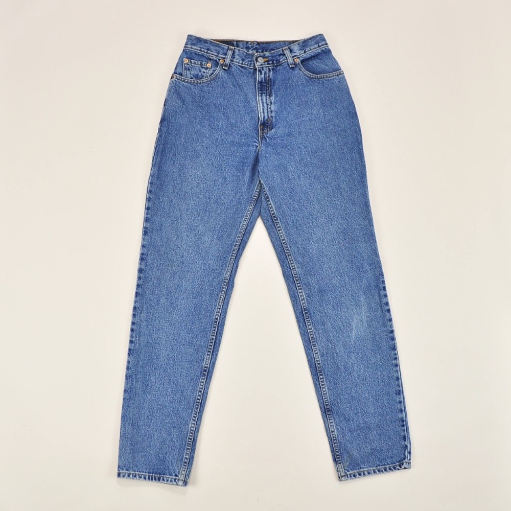 Vintage High Waisted Levi’s - Medium Wash (XXS-M) - Picture 2 of 3